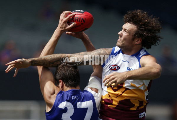 AFL 2011 NAB Challenge - Western Bulldogs v Brisbane - 223857