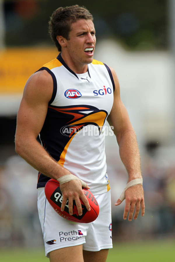 AFL 2011 NAB Challenge - Fremantle v West Coast - 224828