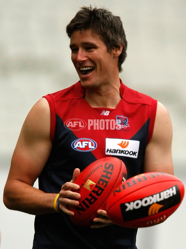 AFL 2011 Training - Melbourne 180311 - 225177