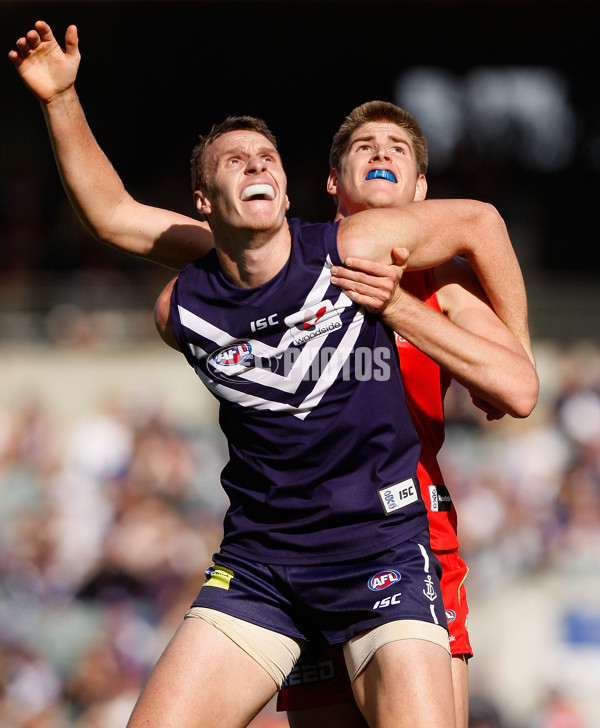 AFL 2011 Rd 15 - Fremantle v Gold Coast - 235603