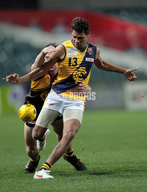 AFL 2012 Foxtel Cup Grand Final - Claremont v Werribee - 265564