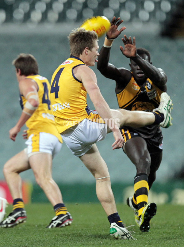 AFL 2012 Foxtel Cup Grand Final - Claremont v Werribee - 265550