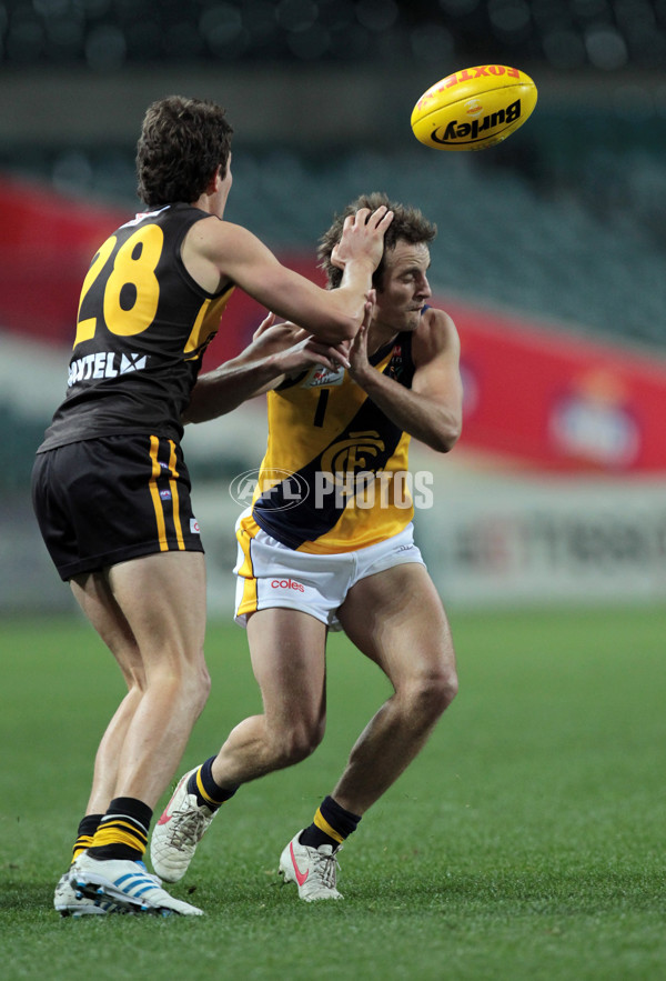 AFL 2012 Foxtel Cup Grand Final - Claremont v Werribee - 265577