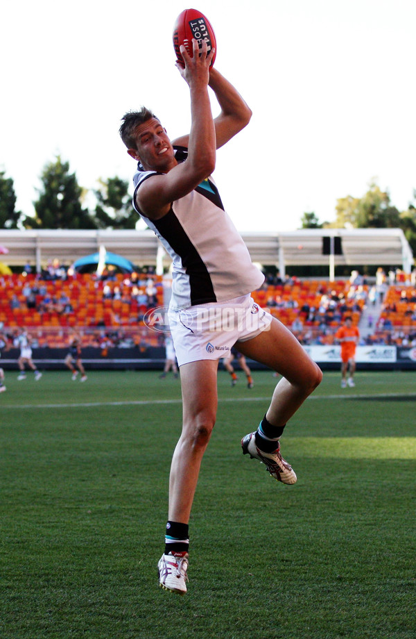 AFL 2012 Rd 19 - GWS Giants v Port Adelaide - 265820