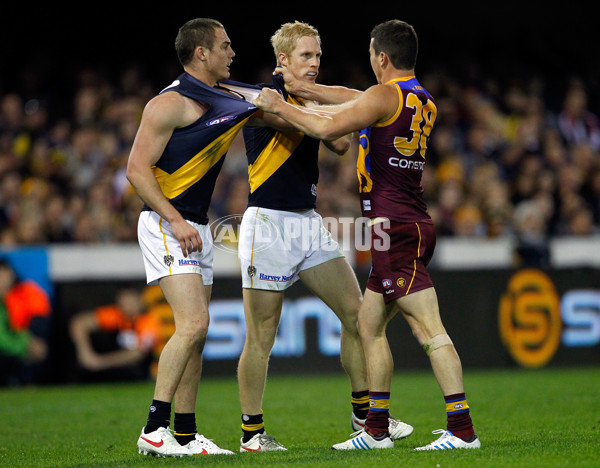 AFL 2012 Rd 19 - Brisbane v Richmond - 266053