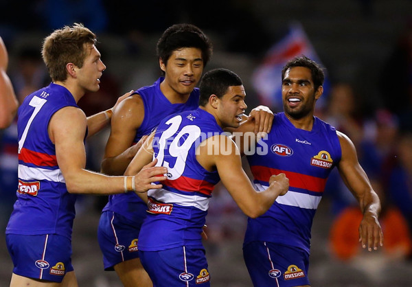 AFL 2012 Rd 21 - Western Bulldogs v Sydney - 267495