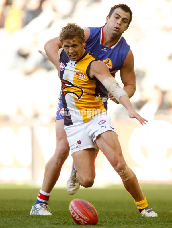 AFL 2009 Rd 19 - Western Bulldogs v West Coast - 190450