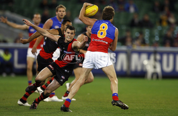 AFL 2009 Rd 19 - Essendon v Brisbane - 190535