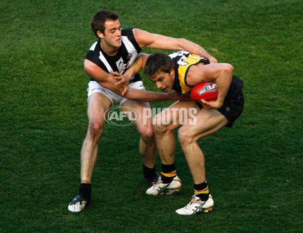 AFL 2009 Rd 20 - Richmond v Collingwood - 191182