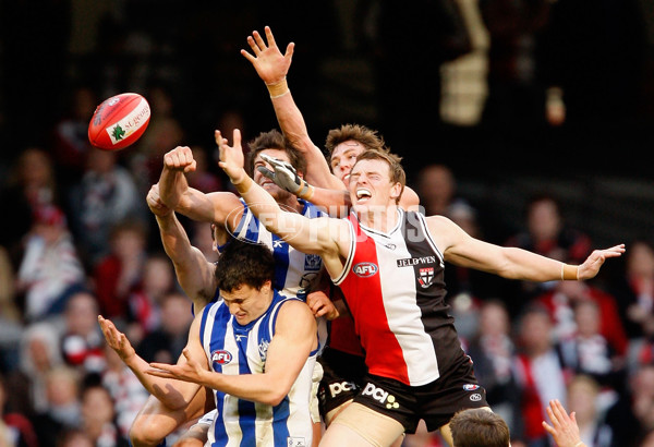 AFL 2009 Rd 21 - St Kilda v North Melbourne - 192726
