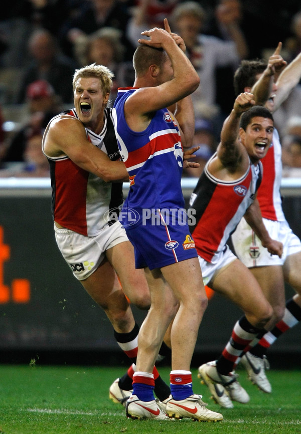 AFL 2009 1st Preliminary Final - St Kilda v Western Bulldogs - 194439