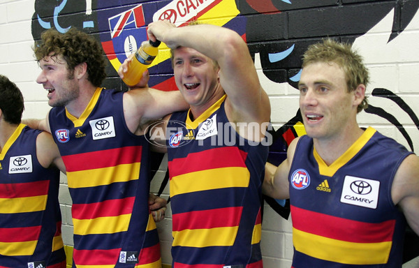 AFL 2008 Rd 02 - Adelaide v West Coast - 125154