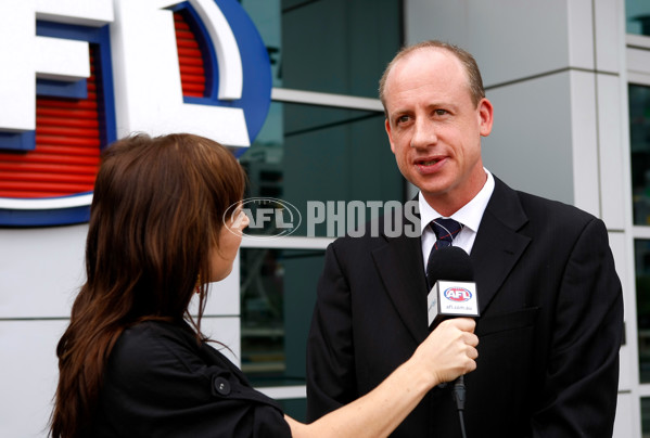 AFL 2008 Media - Scott McLaren 300th Game Media Conference - 129732