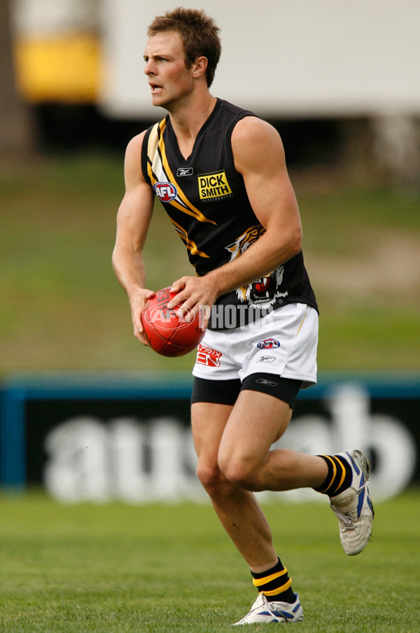 AFL 2008 Media - Richmond Training 170408 - 133865
