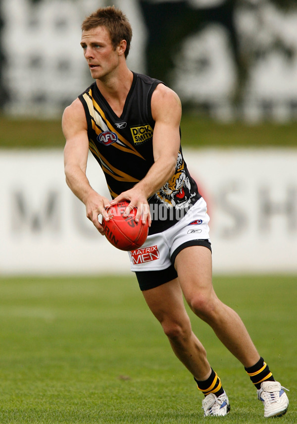 AFL 2008 Media - Richmond Training 170408 - 133970