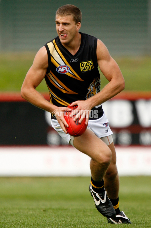 AFL 2008 Media - Richmond Training 170408 - 133813