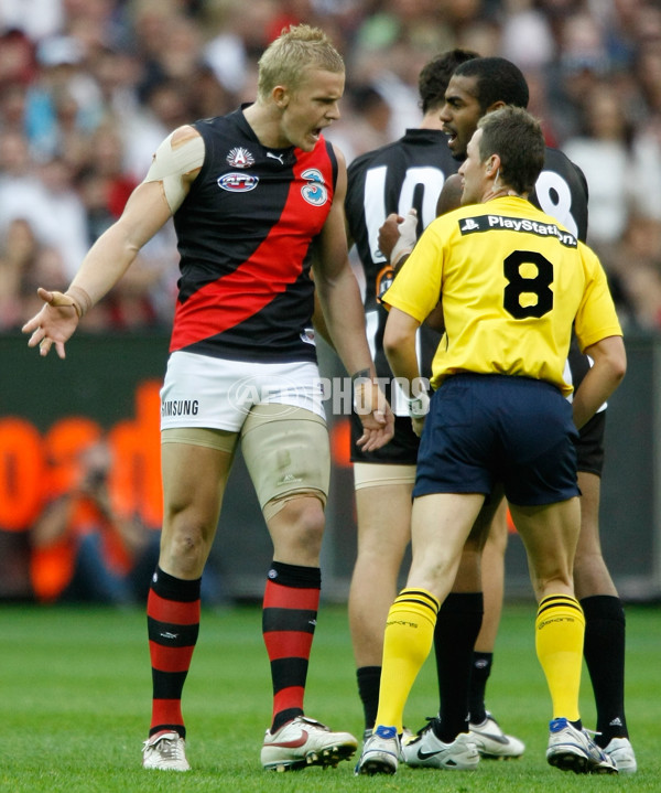 AFL 2008 Rd 06 - Collingwood v Essendon - 137853