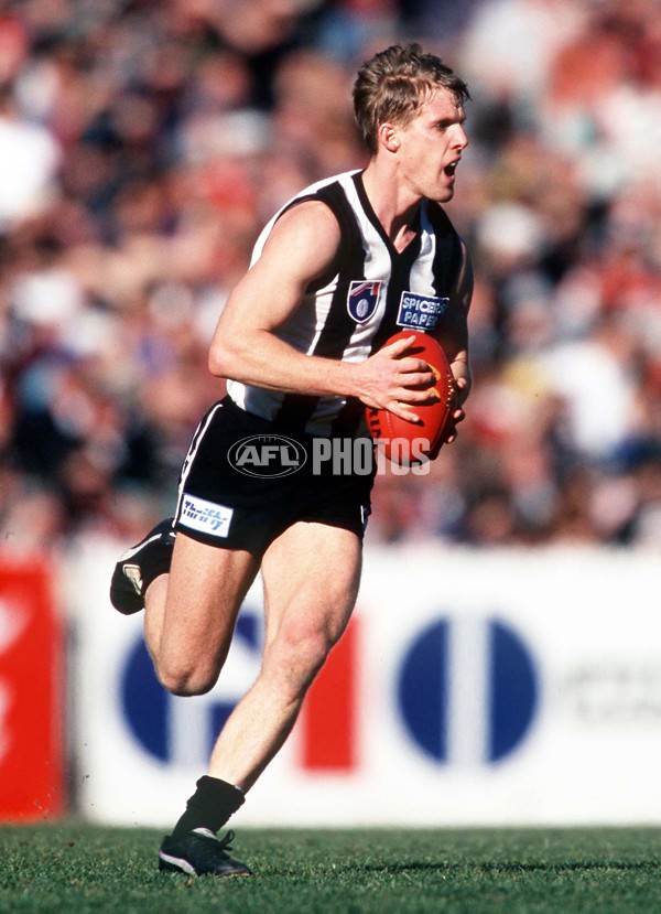 AFL 1998 Rd 5 - Collingwood v Essendon - A-35032242