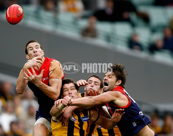 AFL 2008 Rd 09 - Melbourne v Hawthorn - 144896