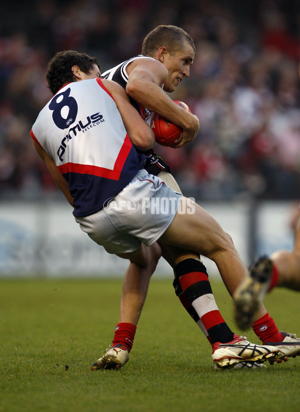 AFL 2008 Rd 10 - St Kilda v Melbourne - 146293