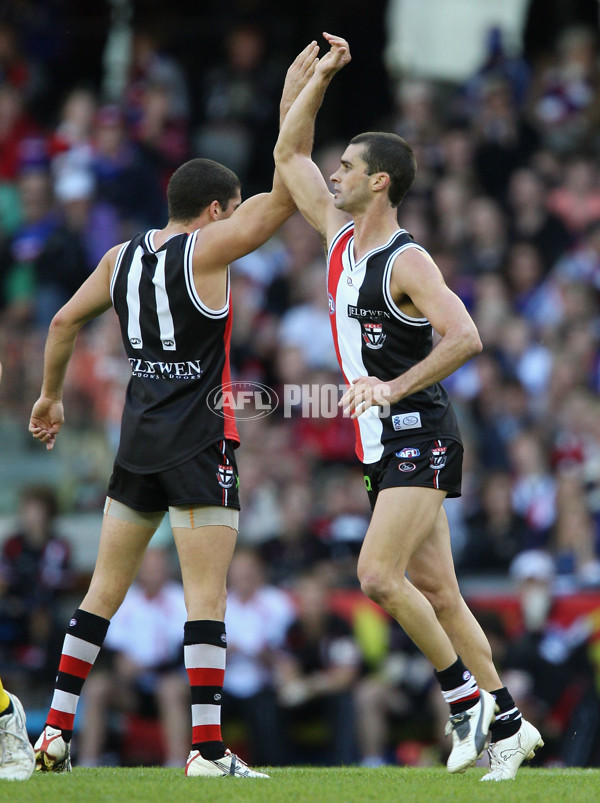 AFL 2008 Rd 11 - St Kilda v Western Bulldogs - 150058