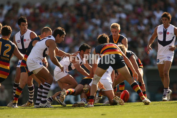 AFL 2008 Rd 05 - Adelaide v Fremantle - 154836