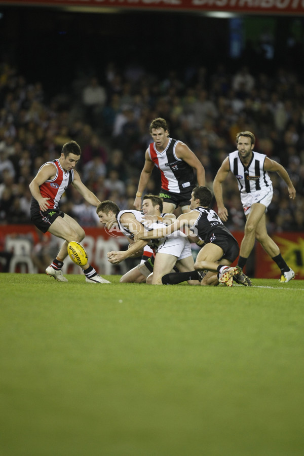 AFL 2008 Rd 08 - St Kilda v Collingwood - 154952