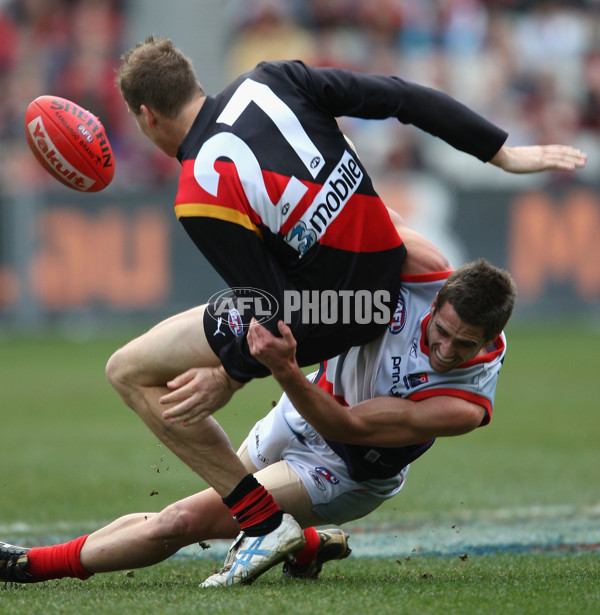 AFL 2008 Rd 18 - Essendon v Melbourne - 156315