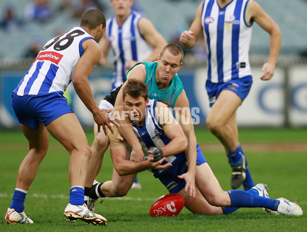 AFL 2008 Rd 22 - North Melbourne v Port Adelaide - 158774