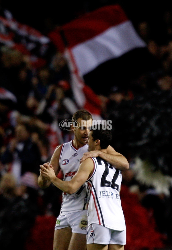 AFL 2008 Rd 22 - Essendon v St Kilda - 159133