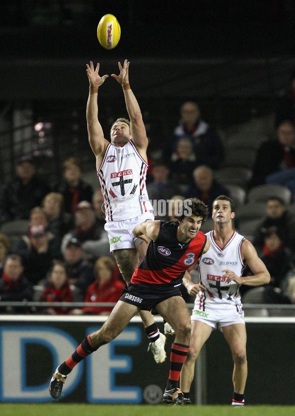 AFL 2008 Rd 22 - Essendon v St Kilda - 159153