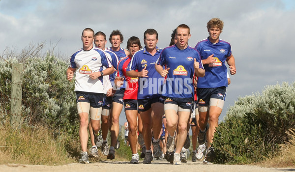 AFL 2009 Training - Western Bulldogs 121209 - 197026