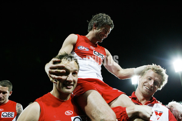 AFL 2010 Rd 21 - Sydney v Western Bulldogs - 215891