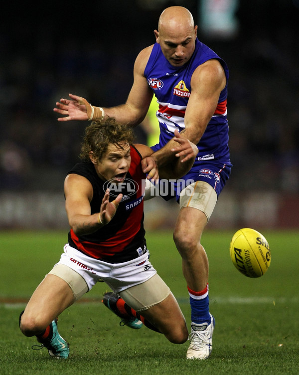 AFL 2010 Rd 22 - Western Bulldogs v Essendon - 216520