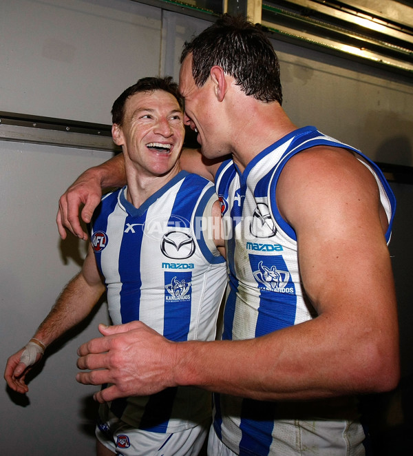 AFL 2010 Rd 22 - Melbourne v North Melbourne - 216682