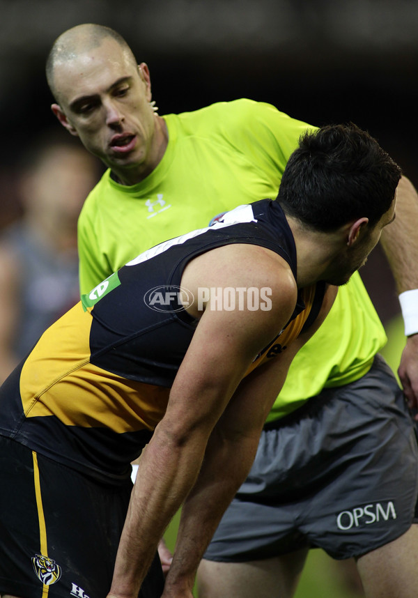 AFL 2012 Rd 22 - Richmond v Essendon - 267701