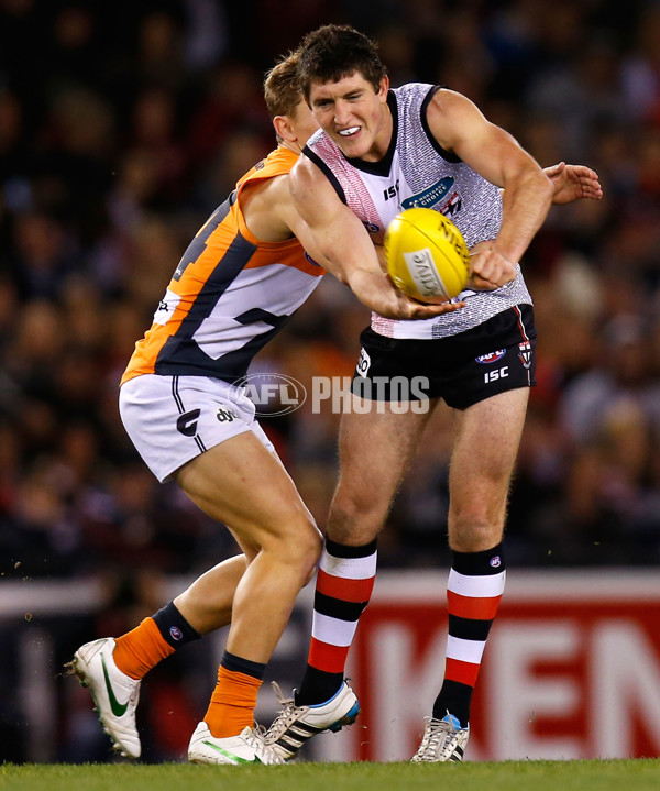 AFL 2012 Rd 22 - St Kilda v GWS Giants - 267789