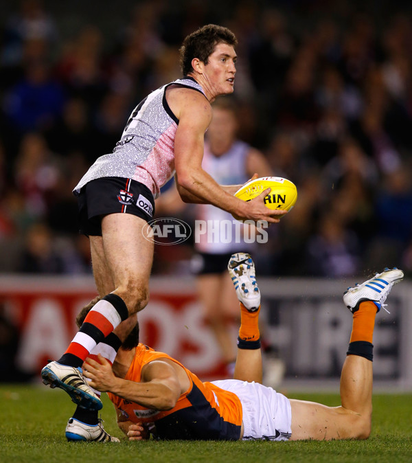 AFL 2012 Rd 22 - St Kilda v GWS Giants - 267856