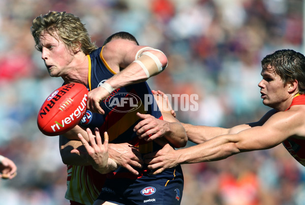 AFL 2012 Rd 23 - Adelaide v Gold Coast - 268497