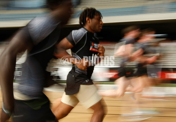 AFL 2012 Media - NAB AFL Draft Combine Day 3 - 271985