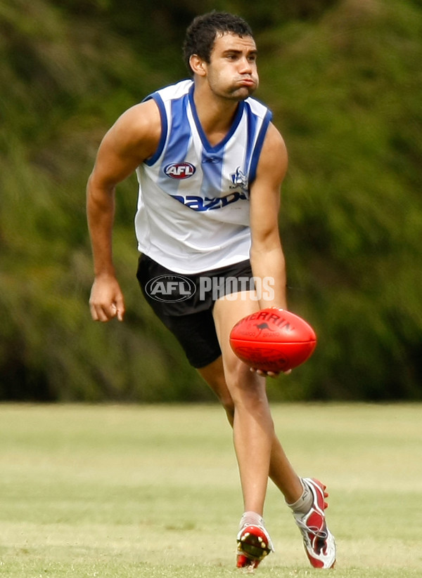 AFL 2008 Media - North Melbourne Training 070308 - 67410