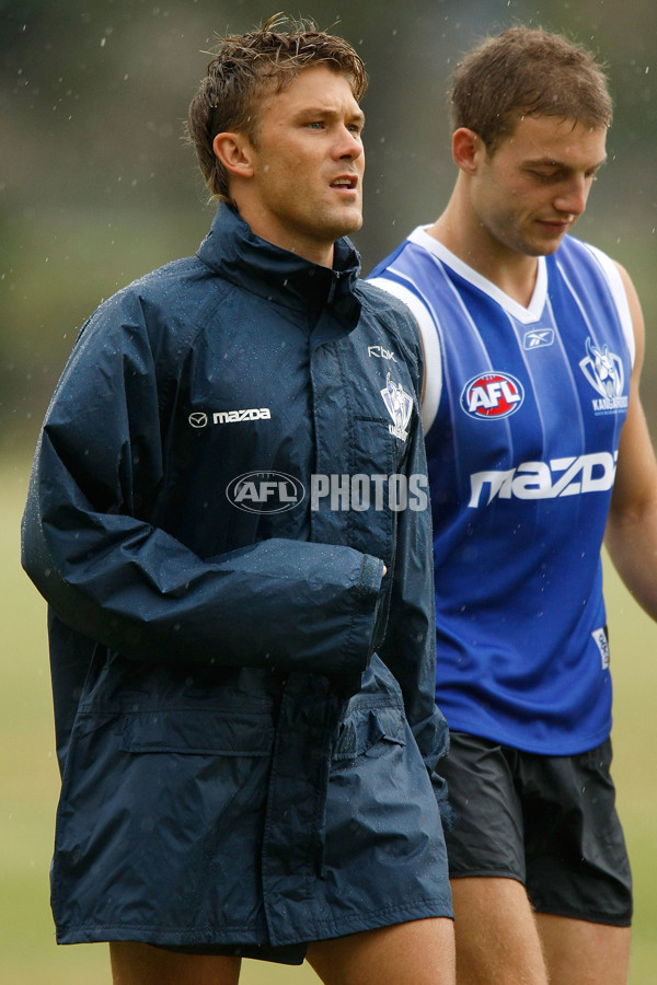 AFL 2008 Media - North Melbourne Training 070308 - 67391