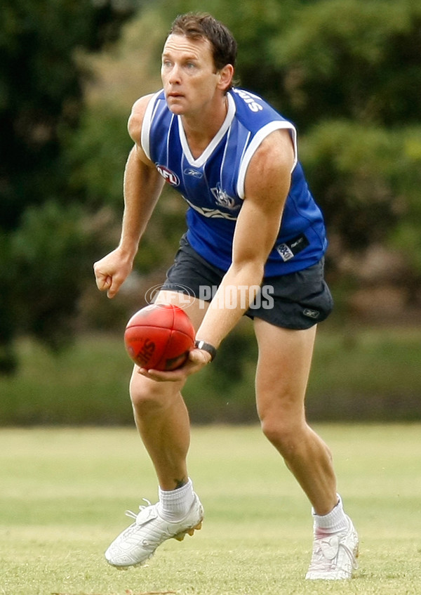 AFL 2008 Media - North Melbourne Training 070308 - 67402