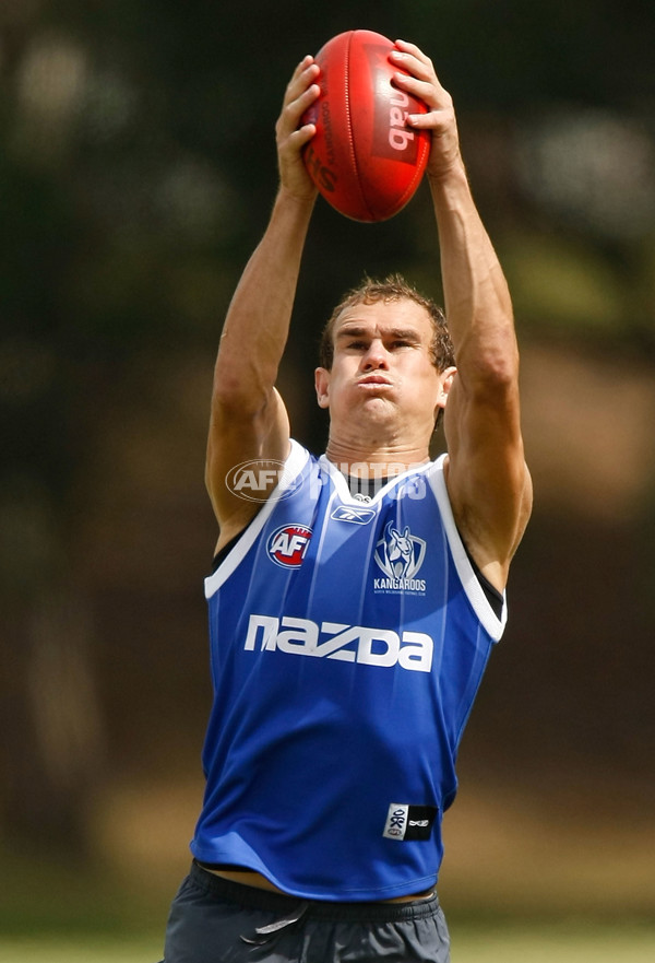 AFL 2008 Media - North Melbourne Training 070308 - 67413