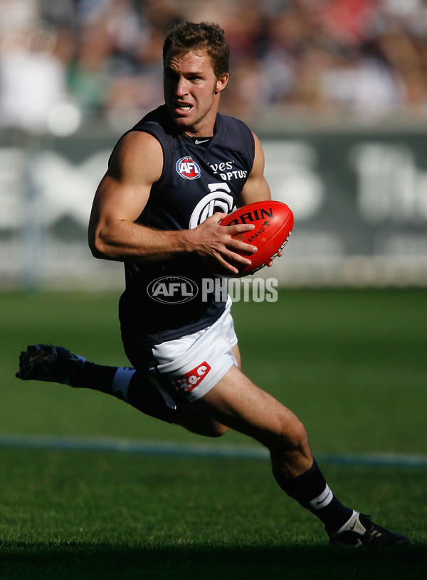 AFL Round 7 - Collingwood v Carlton - 6786