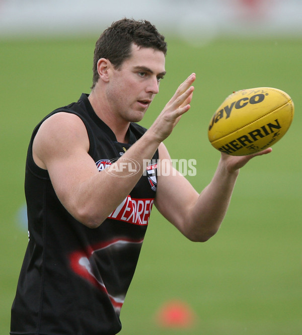 AFL - St Kilda Training 150507 (LC) - 7091