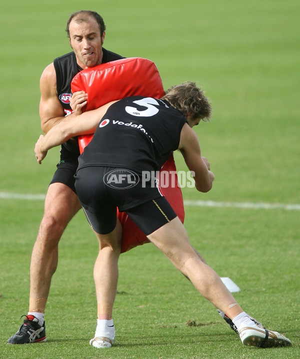 AFL - St Kilda Training 150507 (LC) - 7087