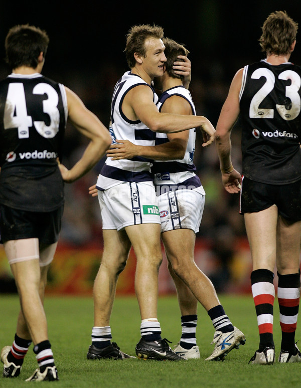 AFL Round 10 - St Kilda v Geelong - 8494