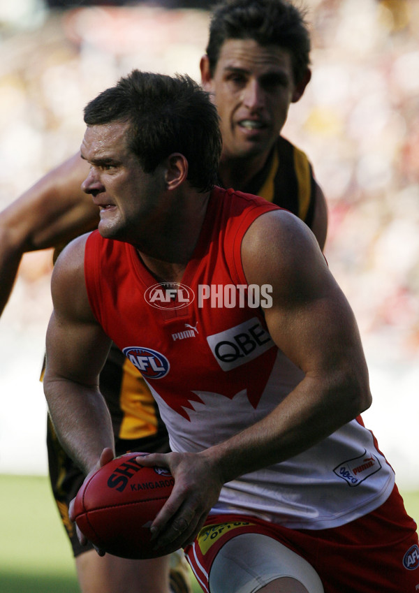 AFL Round 11 - Hawthorn v Sydney - 8677