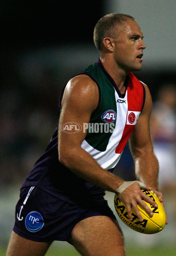 AFL Round 12 - Western Bulldogs v Fremantle - 9263